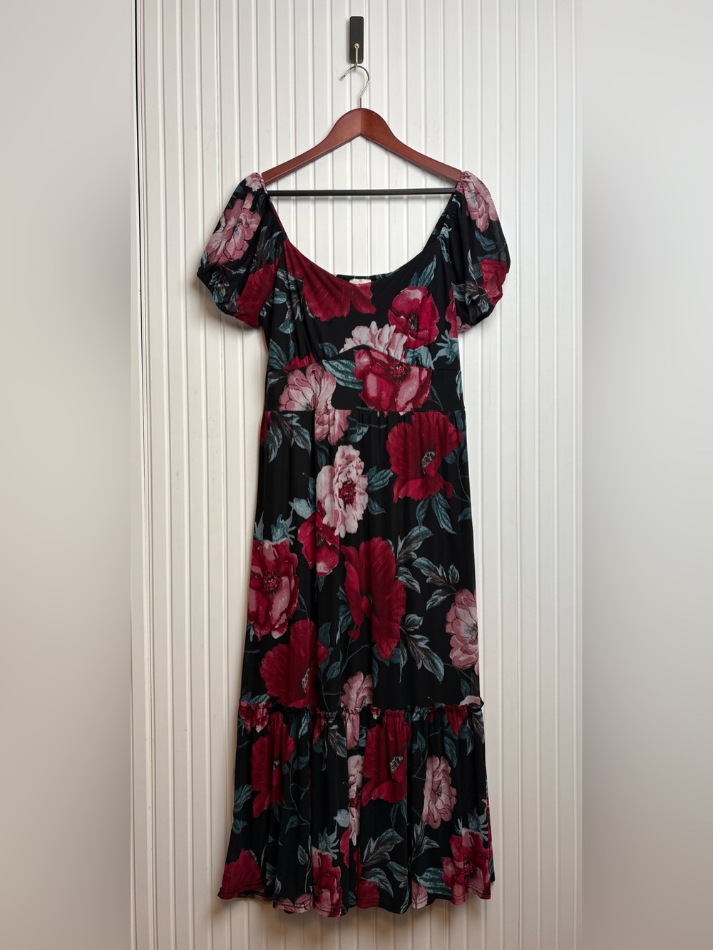 Ember Maxi Floral Dress XL Tiered Puff Regency Wedding Guest Dark Romantic